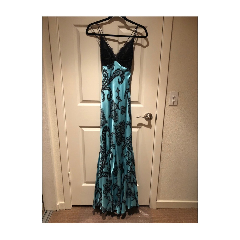 Formal lovely Mary L Couture Dress✨